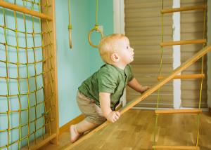 Da e+werden die Augen groß. Die Welt entdecken mit oder ohne Elternhilfe, das ist Eltern Kindturnen.